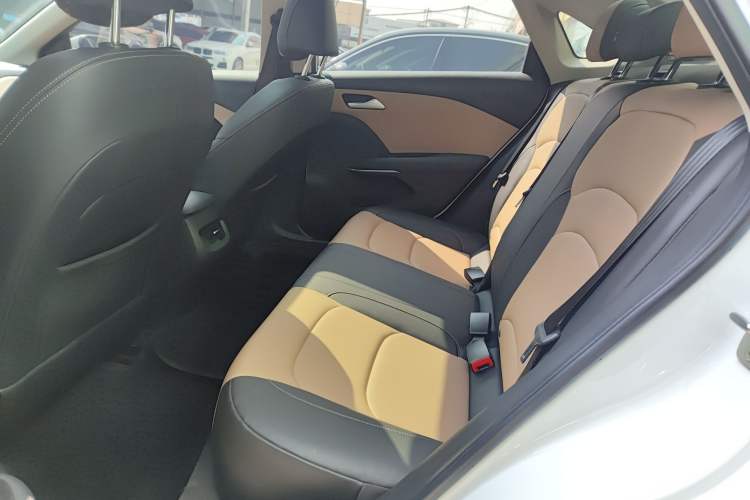 Used Chevrolet Monza 2022 320 Automatic Enjoyment Sunroof Version
