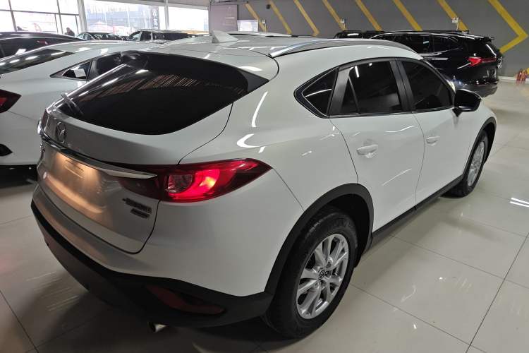 Used Mazda CX-4 2018 2.0L Automatic Two-Wheel Drive Blue Sky Exploration Version China V Standard