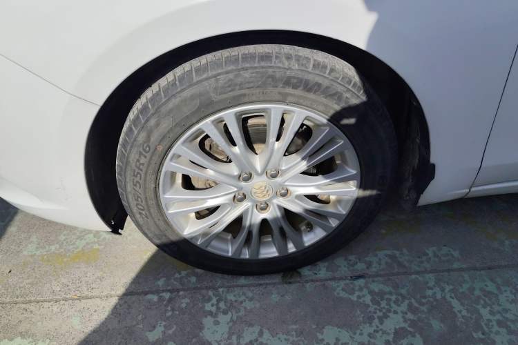 Used Buick GT 2016 15N Manual Elite Edition
