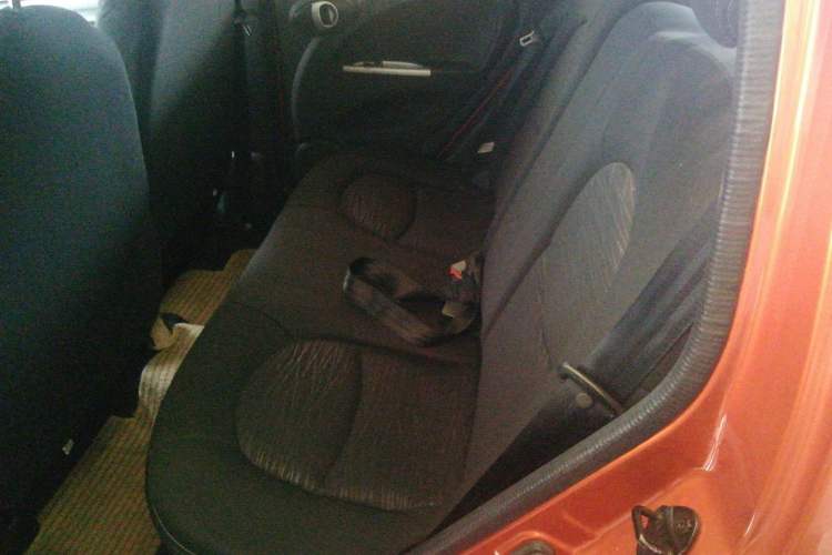 Used Changan Benni mini 2012 1.0L Manual Fashion Edition China V Standard
