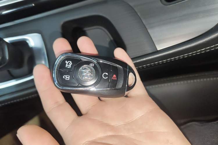 Used Buick LaCrosse 2019 28T Luxury Model
