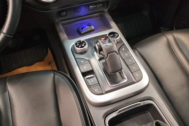 Used Tank 300 2021 City Edition 2.0T—Truly Stylish
