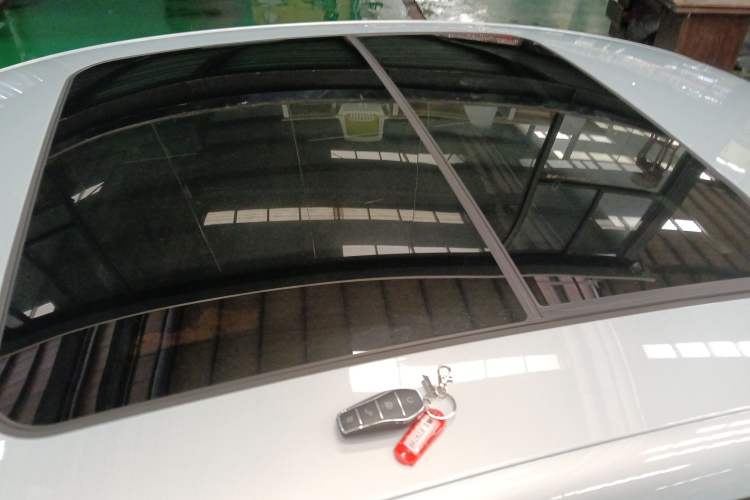 Used BYD Qin L 2025 DM-i Smart Drive 120KM Superior Model
