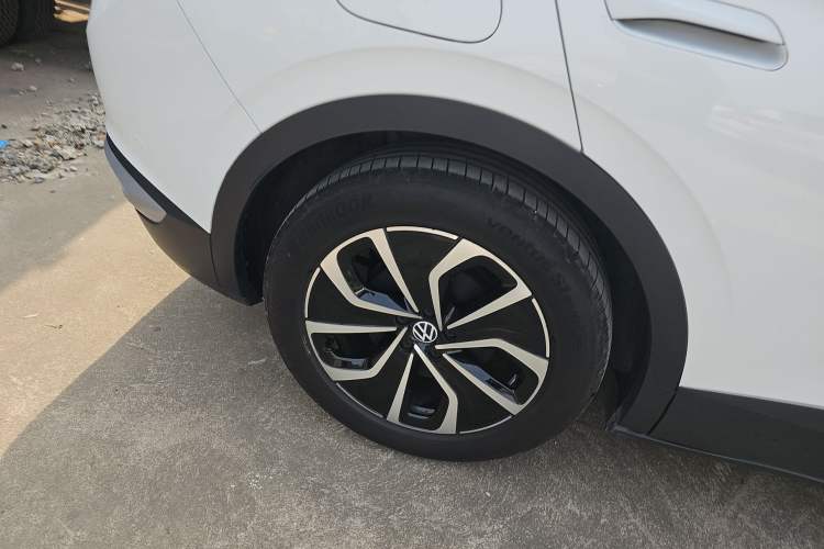 Used Volkswagen ID.4 X 2024 Pure & Smart Edition