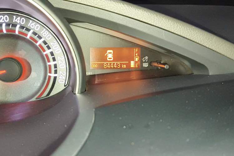 Used Toyota Verso 2015 180E CVT Crossover Edition
