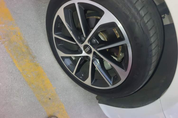 Used Audi A3 2023 Restyled A3L Limousine 35 TFSI Ambition Sport Edition
