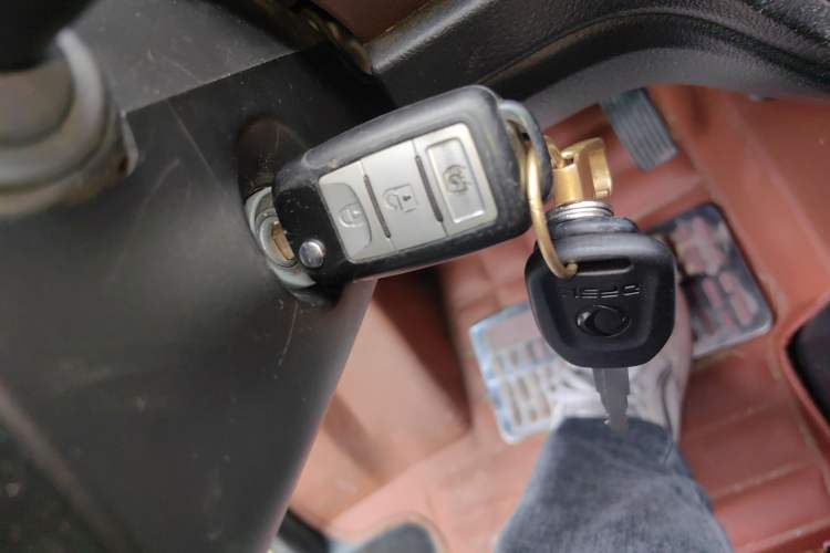 Used Dongfeng Xiaokang C56 2020 1.5L Luxury Model I DK15C