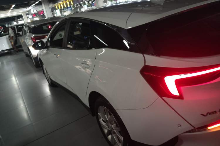 Used Buick Velite 6 2023 430km Range Commuter Version
