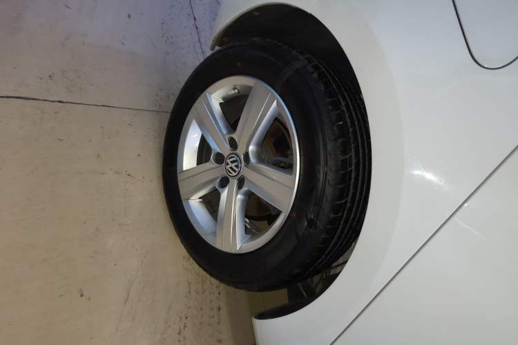 Used Volkswagen Golf 2016 230TSI Automatic Comfort Version
