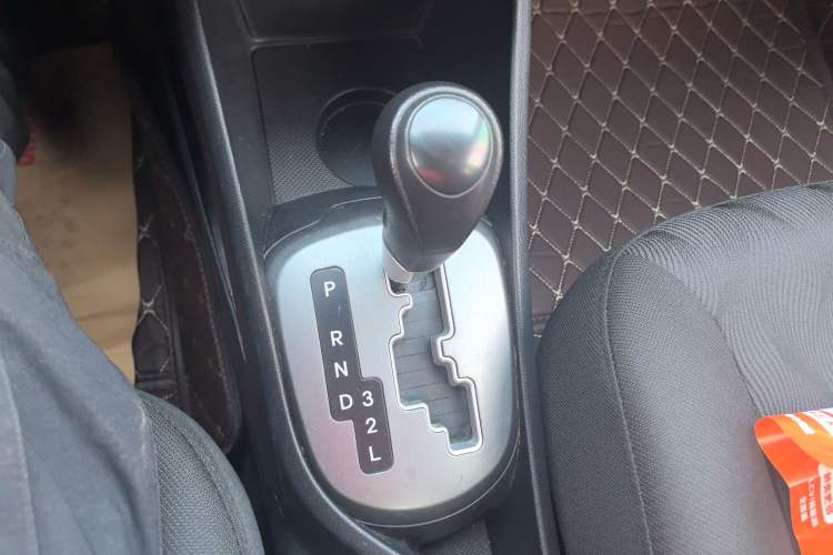 Used Kia K2 2015 Sedan 1.4L Automatic GLS
