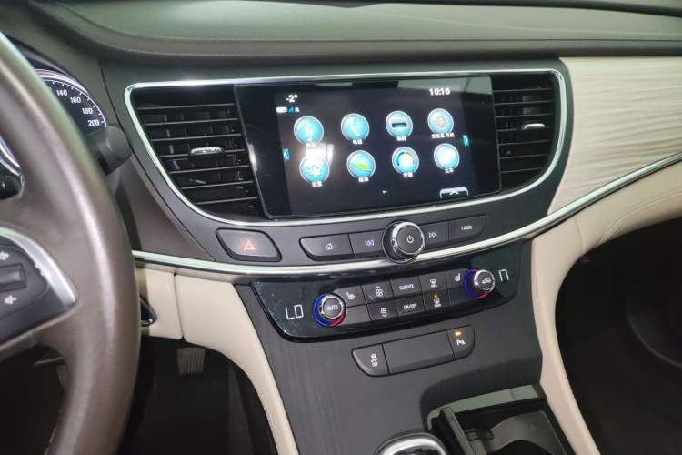 Used Buick LaCrosse 2018 30H Elite Edition