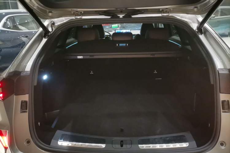 Used Wey Mocha New Energy 2024 Hi4 Four-Wheel Drive Long-Range Version
