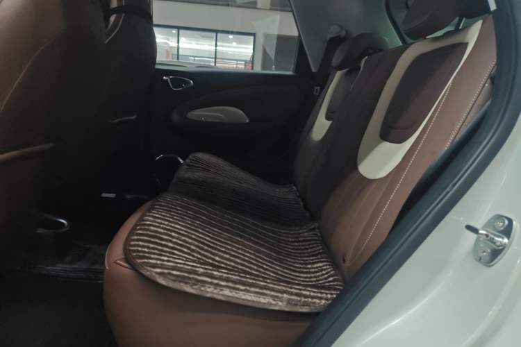 Used Wuling Bingo 2023 333 km Lingxi Connected Version
