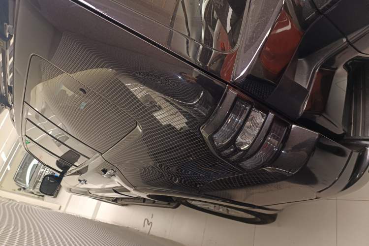 Used Mitsubishi Pajero 2018 V97 3.8L 5-Door GLS Sunroof Dual Differential – Middle East
