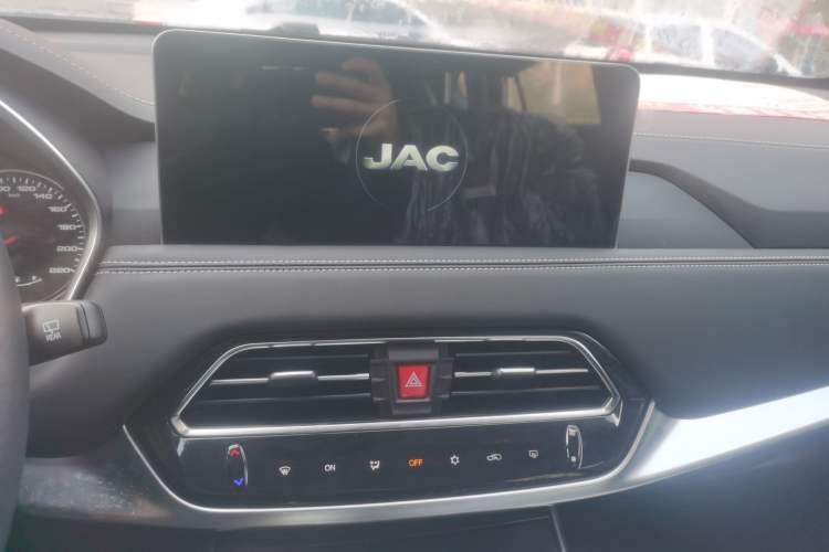 Used SOL X8 2021 300T DCT Panoramic Luxury Edition 6 Seats