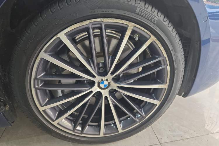 Used BMW 5 Series 2022 530Li Leading Model M Sport Package