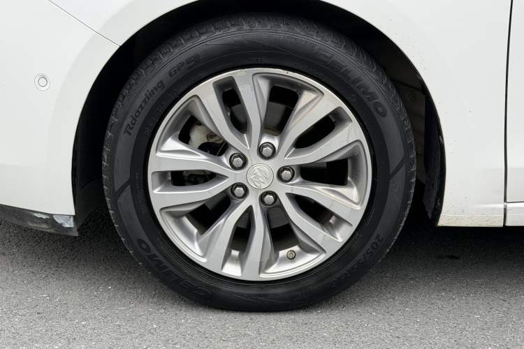 Used Buick GT 2019 18T Automatic Connected Flagship Version China VI Standard