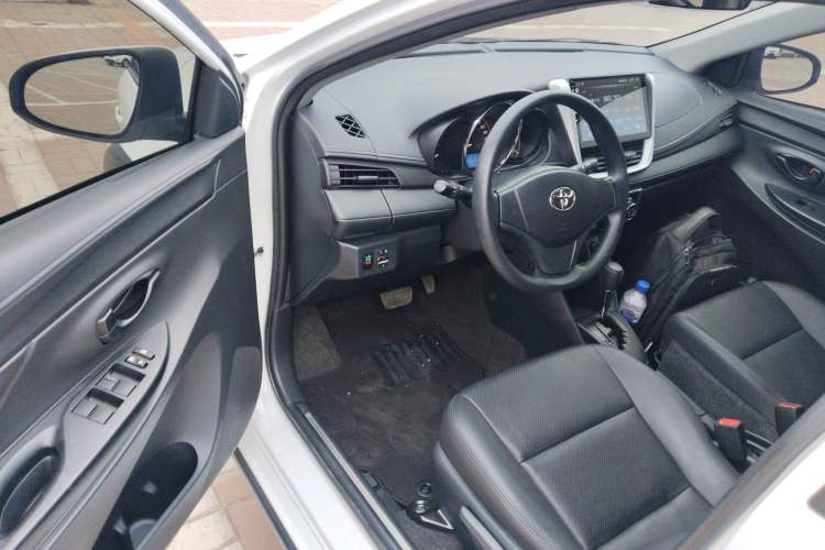 Used Toyota YARiS L 2020 X-Trail X 1.5L CVT Leading Edition
