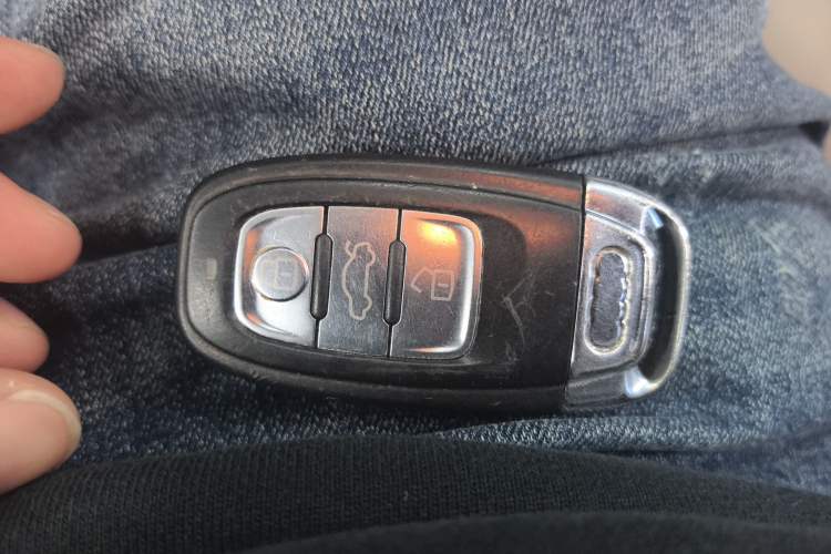 Used Audi A4L 2016 30 TFSI Collector's Edition Automatic Comfort Model
