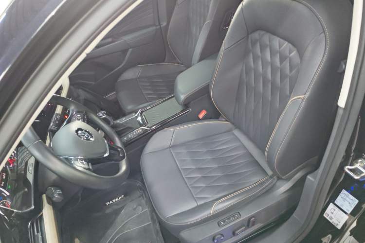 Used Volkswagen Passat New Energy 2020 430 PHEV Hybrid Luxury Edition China VI Standard