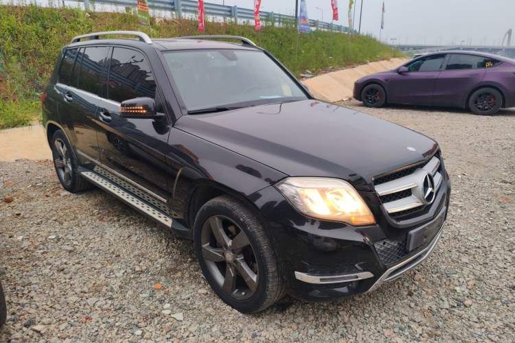 Used Mercedes-Benz GLK-Class 2013 GLK 300 4MATIC Dynamic Sunroof Model