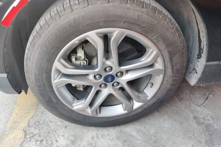 Used Ford Edge 2018 EcoBoost 245 Two-Wheel-Drive Titanium 7-Seater China V Standard
