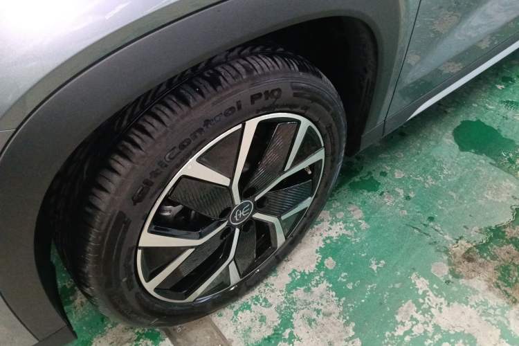 Used BYD Song L DM-i 2025 Intelligent Driving Version 160 km Beyond-Range Type
