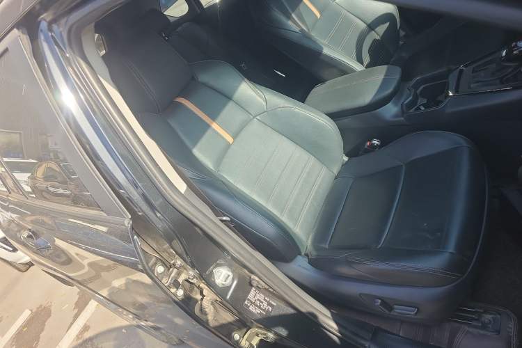 Used Toyota Wildlander 2024 2.0L CVT Two-Wheel Drive Luxury PLUS Edition