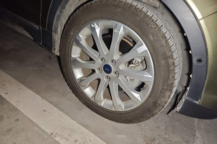 Used Ford Kuga 2013 2.0L GTDi Four-Wheel Drive Premium Model