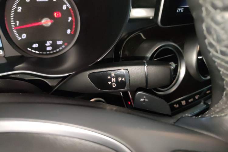 Used Mercedes-Benz C-Class 2017 Facelift C 200 L
