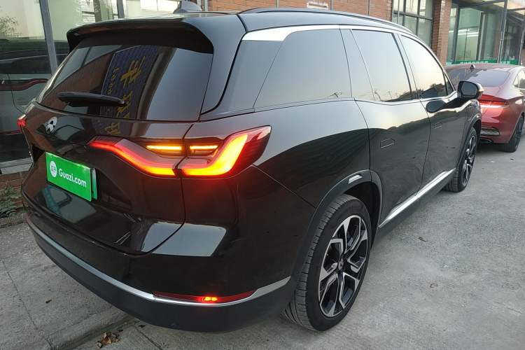 Used Nio ES8 2020 415 km Signature Edition 6-Seater Version
