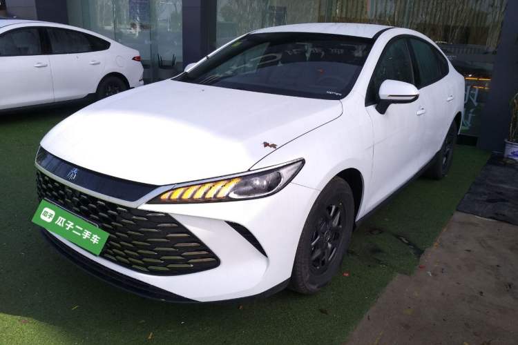 Used BYD Qin PLUS 2025 DM-i Smart Drive 55KM Leading Model
