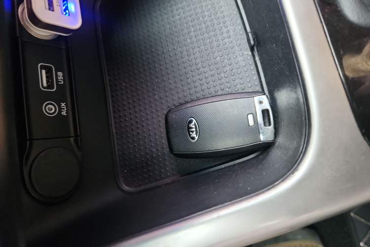 Used Kia KX3 2015 1.6T Automatic Two-Wheel Drive Special