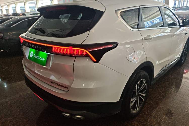 Used JETOUR X70 PLUS 2021 1.5T DCT Mountain 5-Seater
