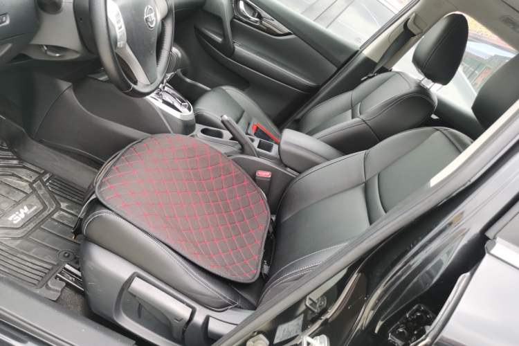 Used Nissan Qashqai 2016 2.0L CVT Luxury Edition
