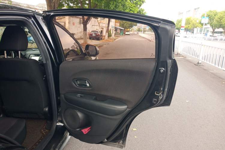 Used Honda XR-V 2015 1.5L LXi CVT Classic Edition
