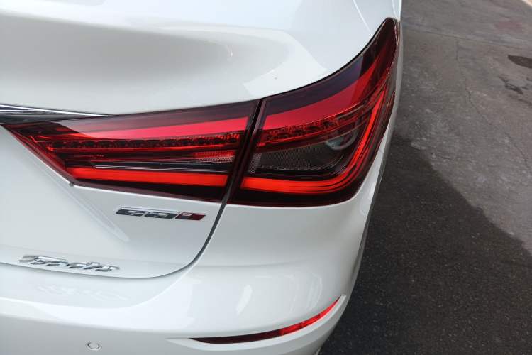 Used Changan Eado 2019 1.6L GDI Manual Value Edition China VI Standard
