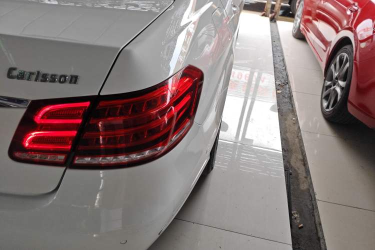 Used Mercedes-Benz E-Class 2015 Facelift E 200 L
