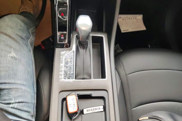 Used Roewe i5 2023 1.5L CVT Luxury Edition