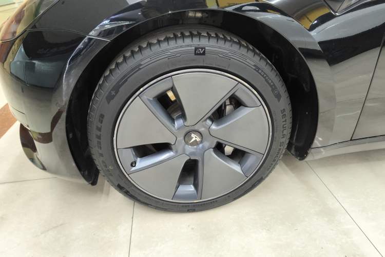 Used Tesla Model 3 2022 Rear-Wheel-Drive Version
