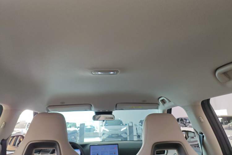 Used BYD Yuan UP 2024 401KM Leading Edition