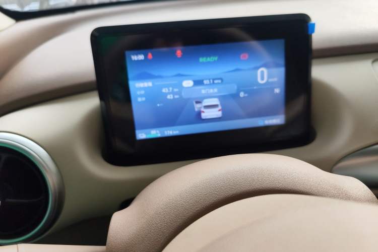 Used Wuling Hongguang MINIEV 2025 Four-Door Version Advanced Edition
