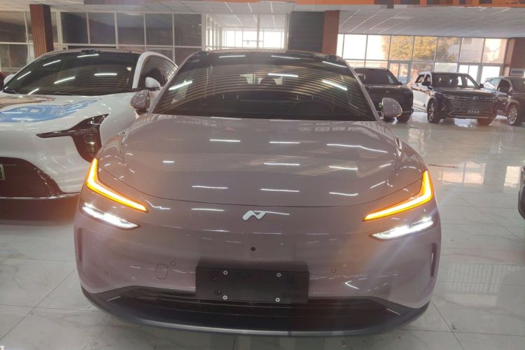 Used ONVO L60 2024 60 kWh All-Wheel Drive
