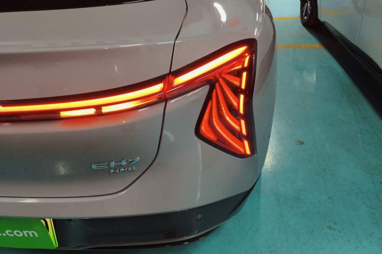 Used Hongqi EH7 2024 690 Pro