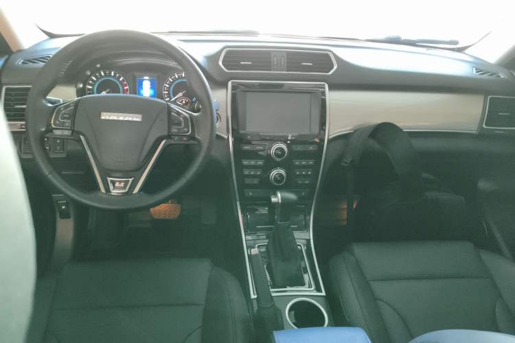 Used Haval H2 2016 Red Label 1.5T Automatic Two-Wheel Drive Elite Model
