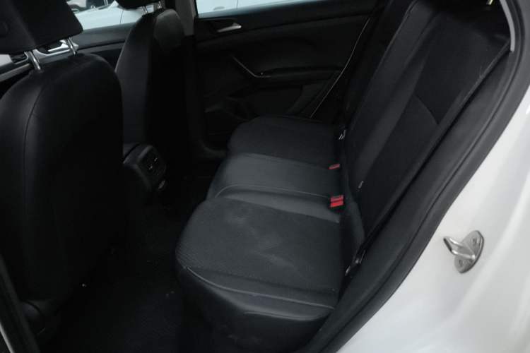 Used Volkswagen Tacqua 2021 200TSI DSG JoyConnect Edition
