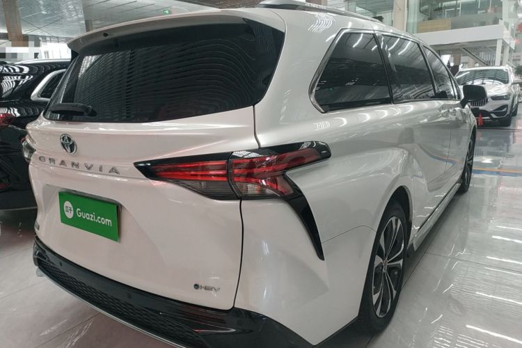 Used Toyota Granvia 2024 2.5L Hybrid Prestige PLUS Edition