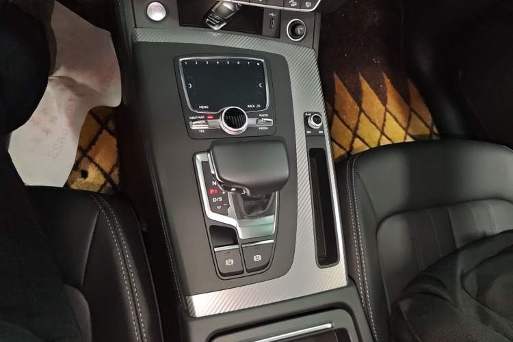 Used Audi Q5L 2020 45 TFSI Prestige Fashion Model