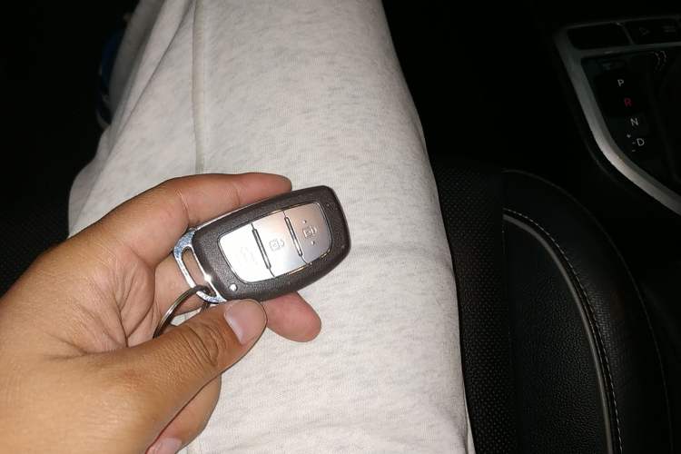 Used Hyundai ix25 2017 1.6L Automatic Smart Version
