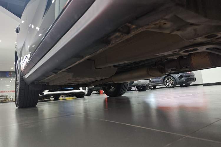 Used GAC Trumpchi GS8 2017 320T Two-Wheel Drive Luxury Smart Connectivity Version (7 Seats)
